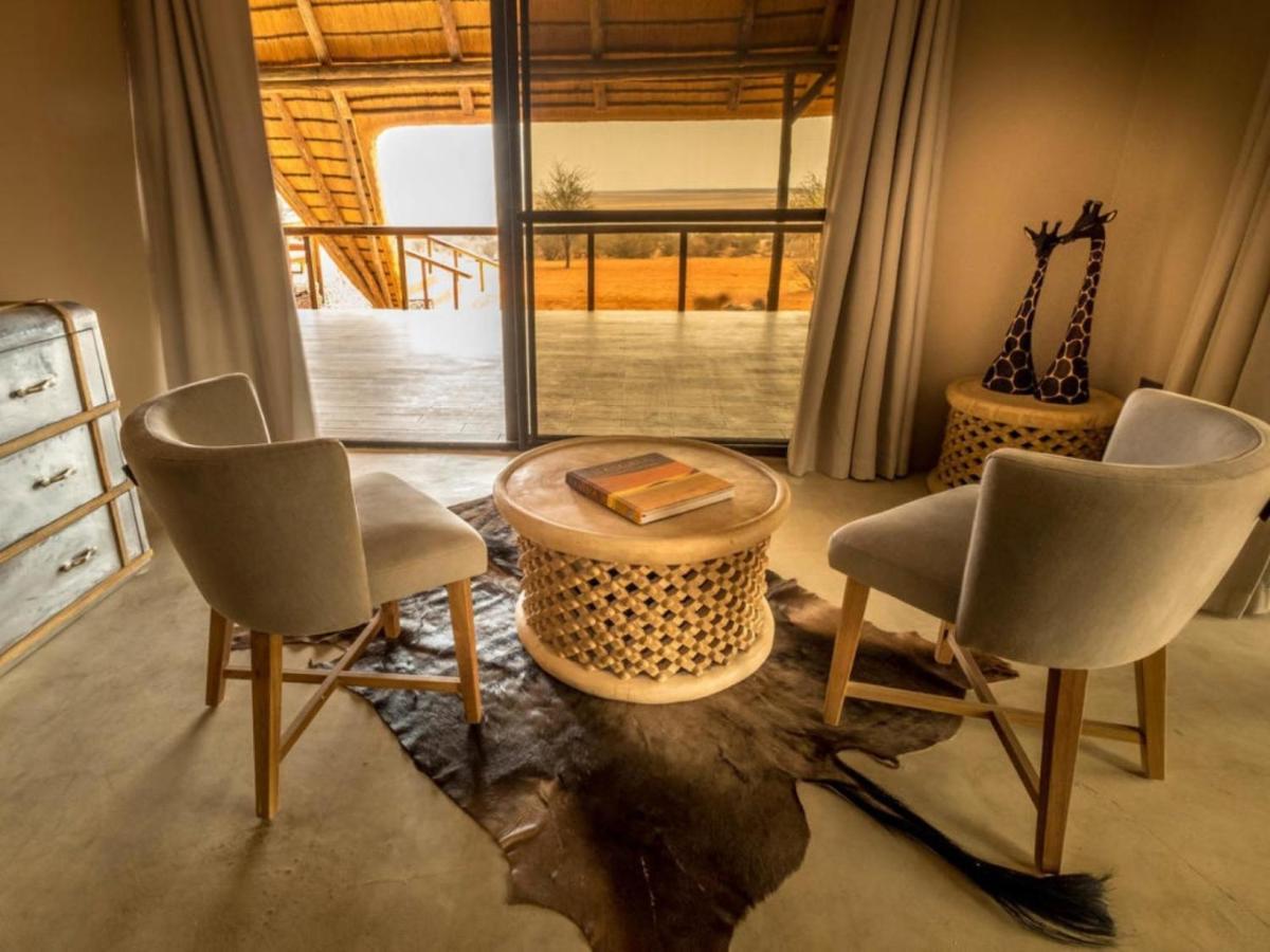 Bagatelle Kalahari Boutique Farmhouse Lodge Mariental Buitenkant foto