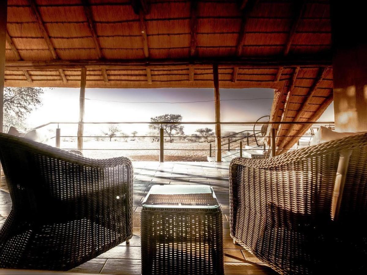 Bagatelle Kalahari Boutique Farmhouse Lodge Mariental Buitenkant foto