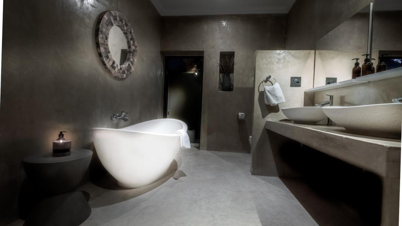 Bagatelle Kalahari Boutique Farmhouse Lodge Mariental Buitenkant foto